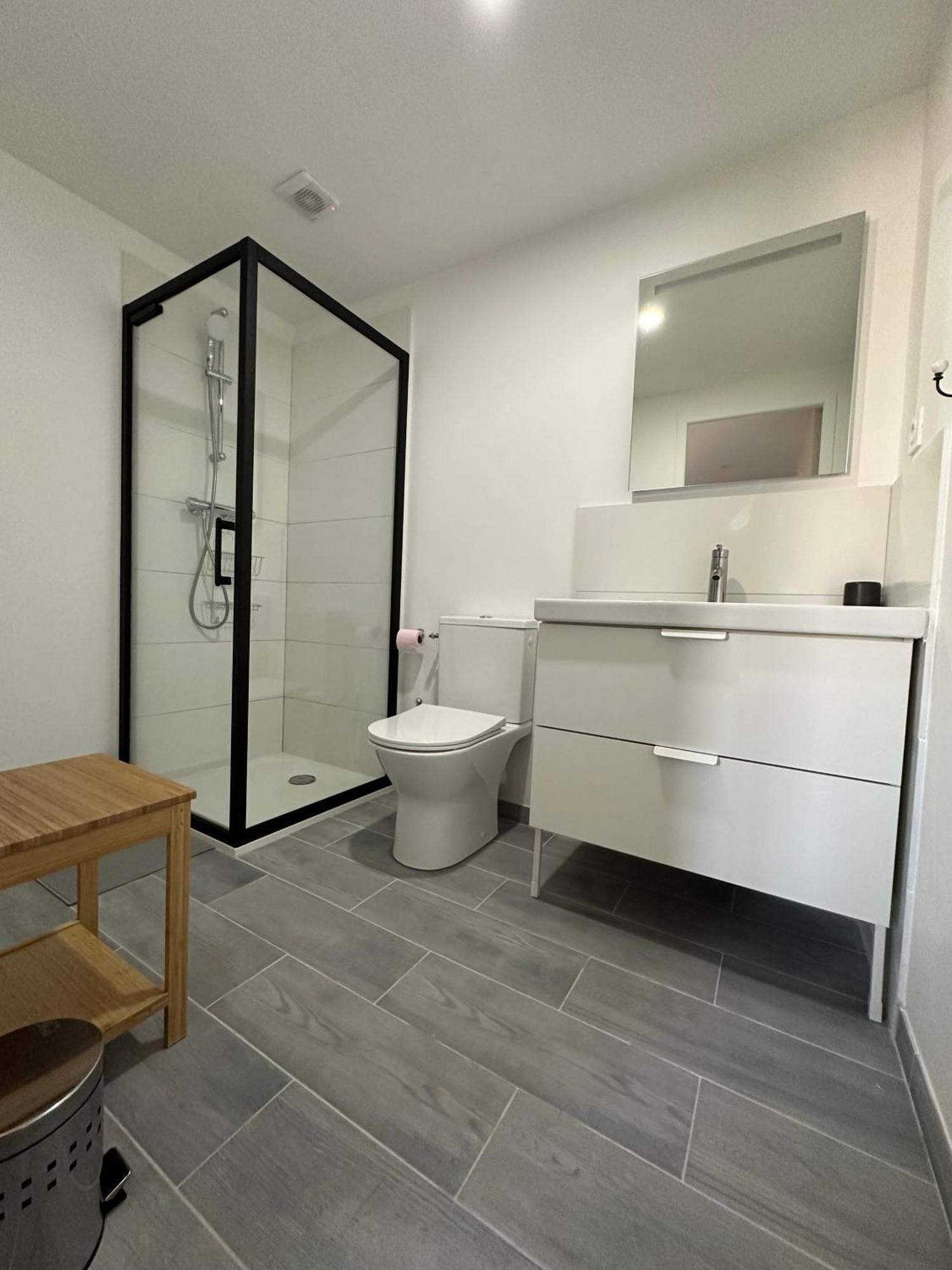 Aparthotel Le Qg Codolet Zewnętrze zdjęcie